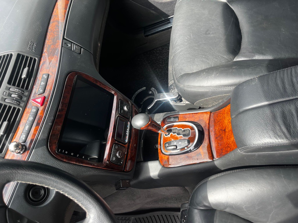 2003 Mercedes-Benz S-Class Image 6