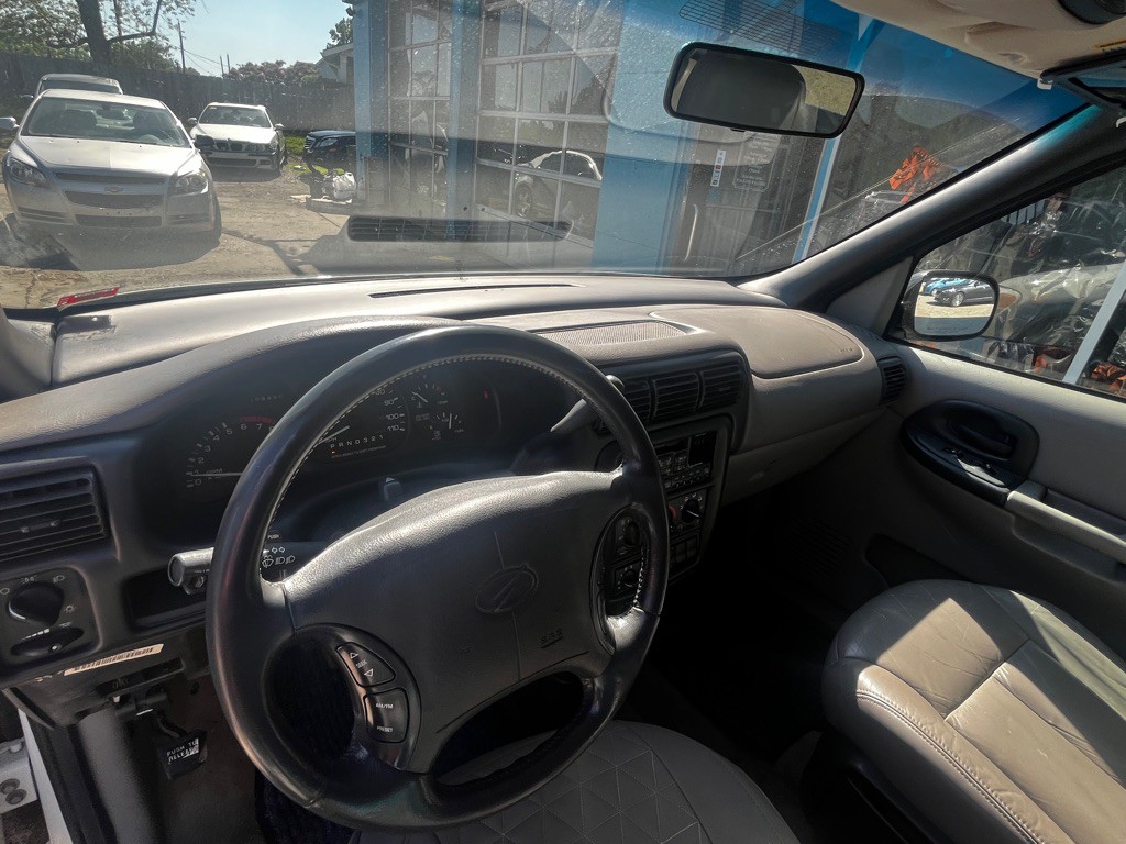 1998 Oldsmobile Silhouette Image 7