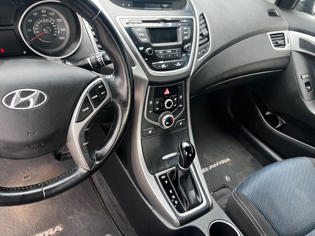 2014 Hyundai Elantra Image 5