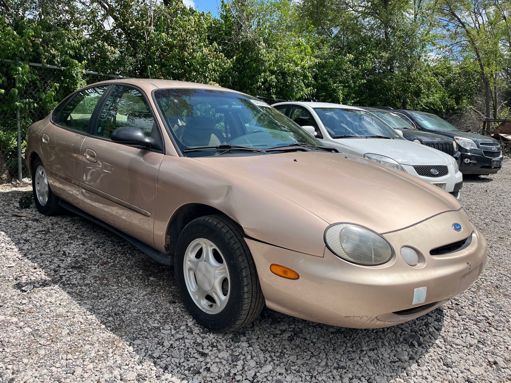 1997 Ford Taurus Image 1