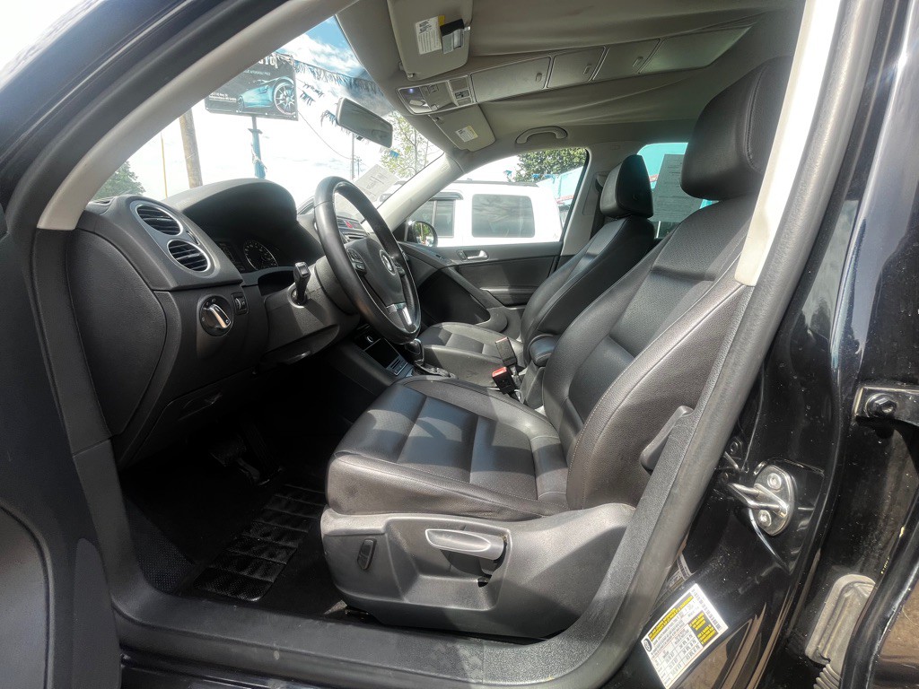 2011 Volkswagen Tiguan Image 4