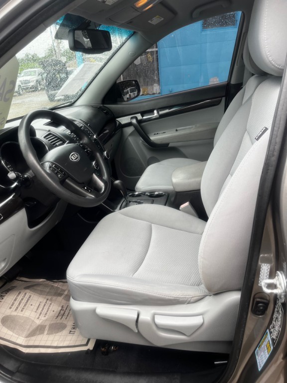 2011 Kia Sorento Image 7