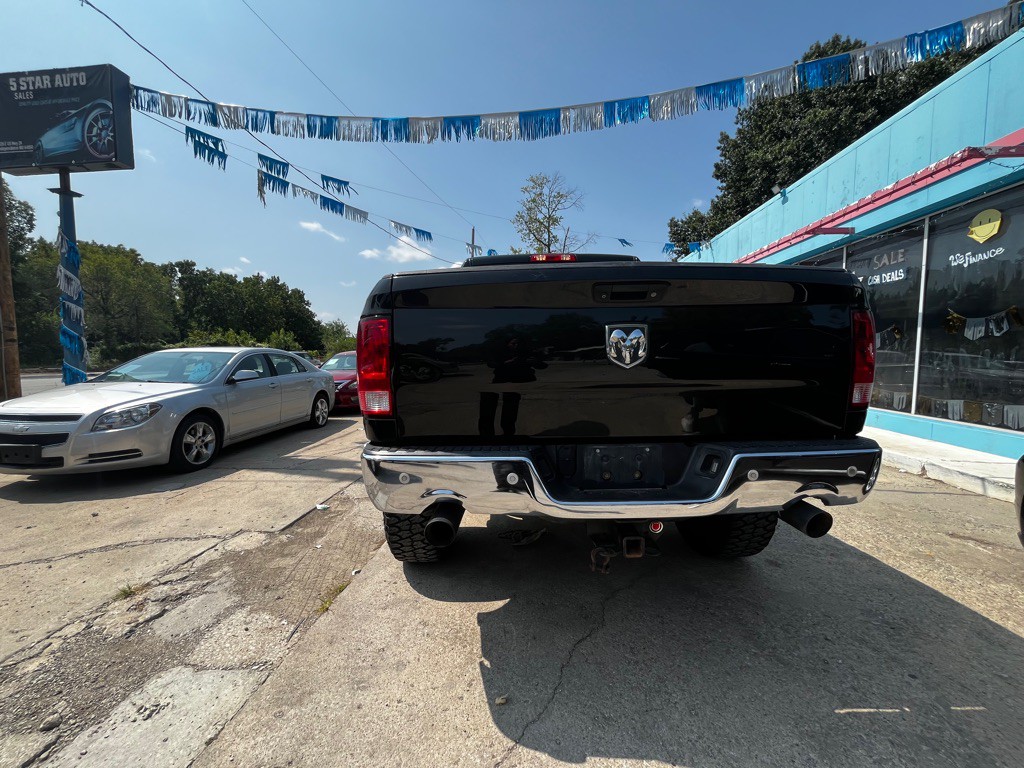 2016 RAM 1500 Image 4