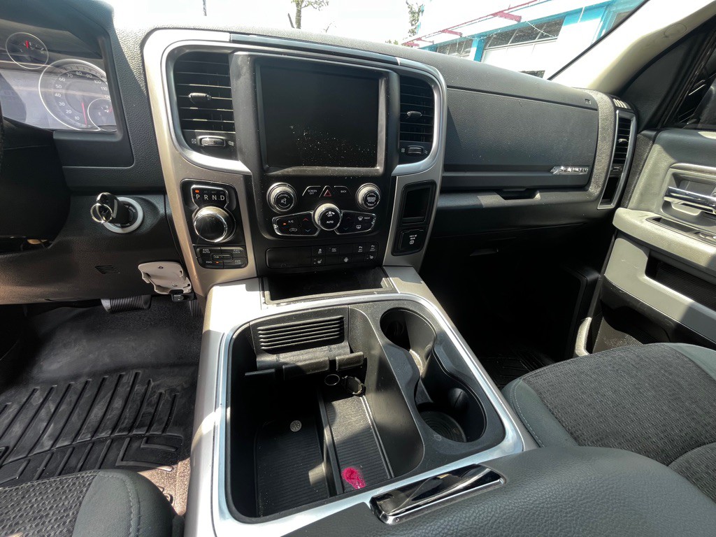 2016 RAM 1500 Image 12