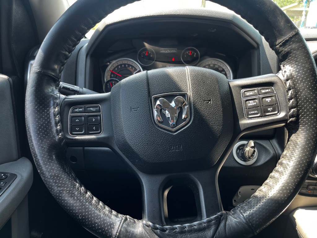 2016 RAM 1500 Image 16