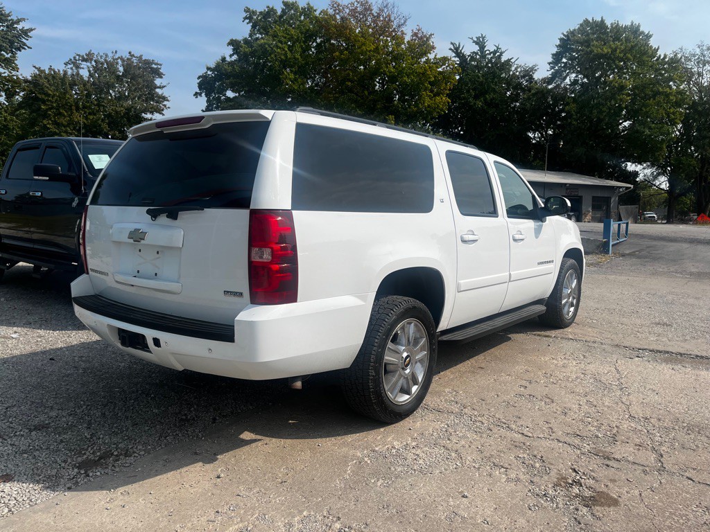 2007 Chevrolet Suburban Image 6