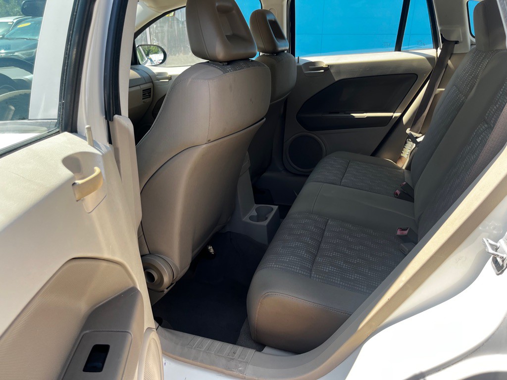 2007 Dodge Caliber Image 7