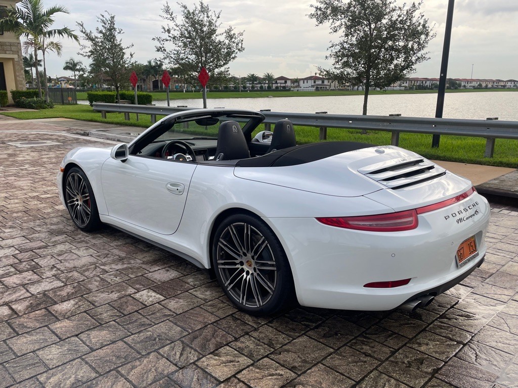 2016 Porsche 911 Image 3