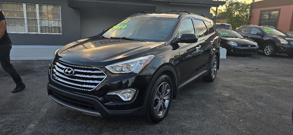 2015 Hyundai Santa Fe Image 1