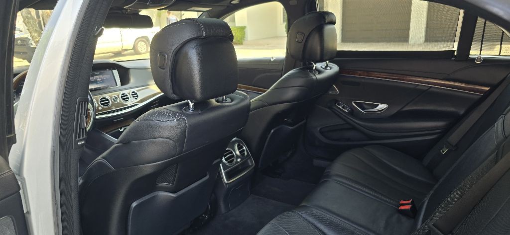 2015 Mercedes-Benz S-Class Image 14