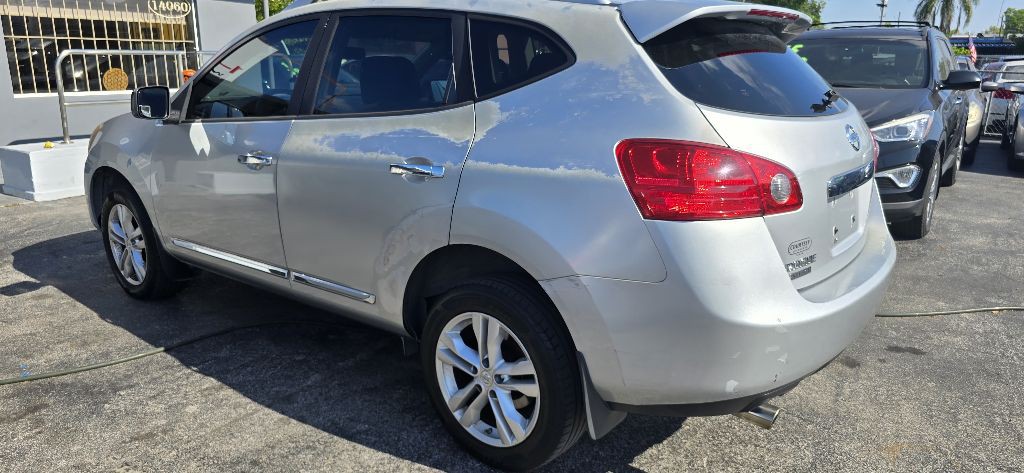 2015 Nissan Rogue Image 5