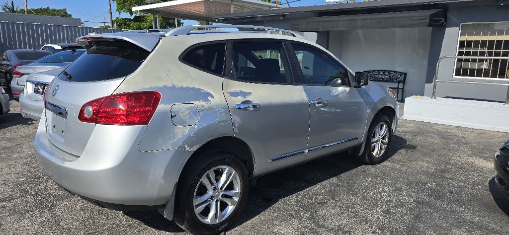 2015 Nissan Rogue Image 8