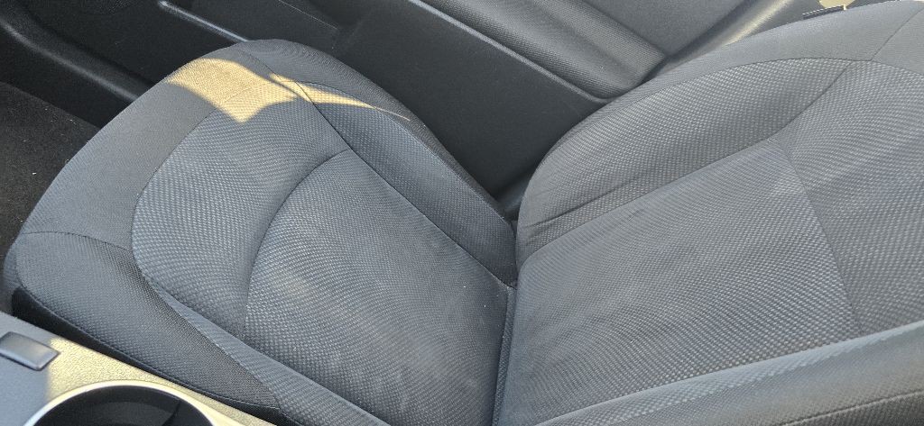 2015 Nissan Rogue Image 14