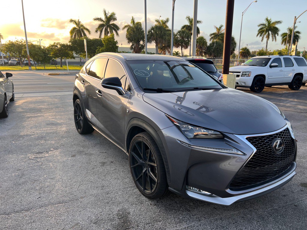 2016 Lexus NX 200t Image 3