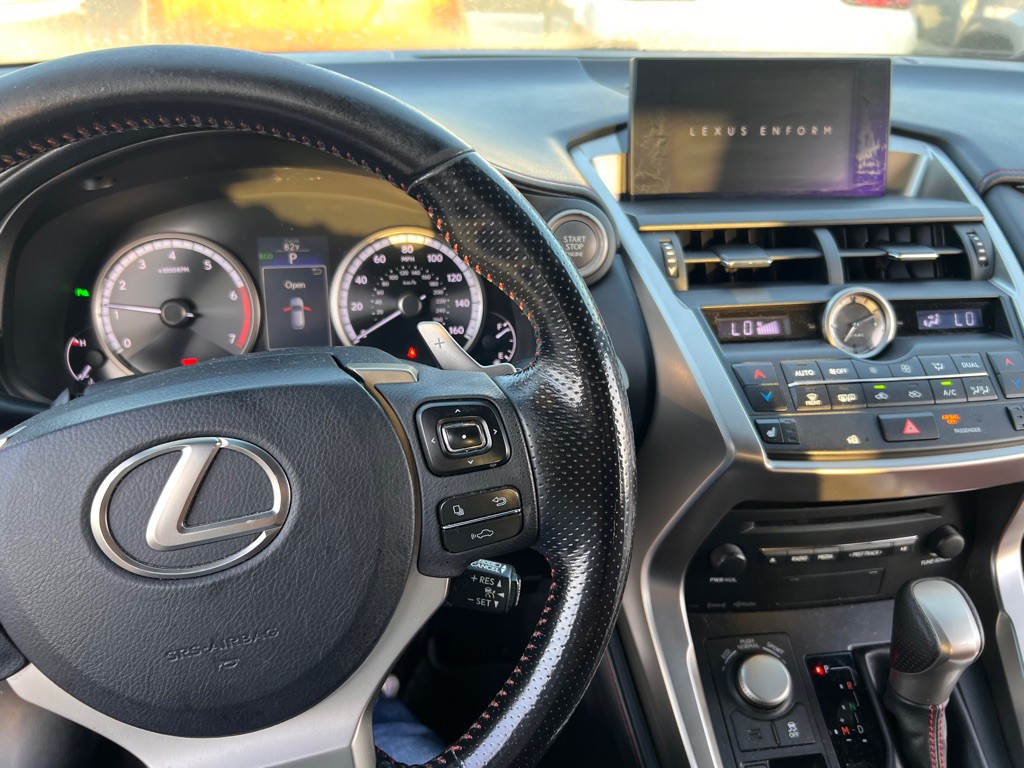 2016 Lexus NX 200t Image 7