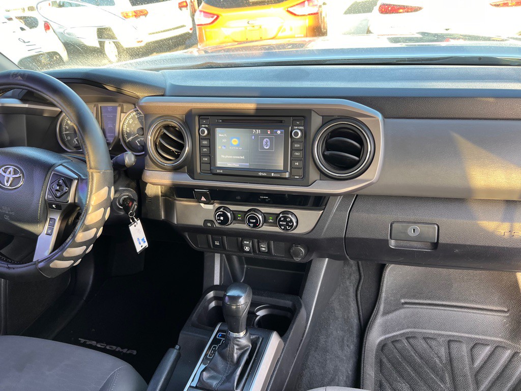 2018 Toyota Tacoma Image 9