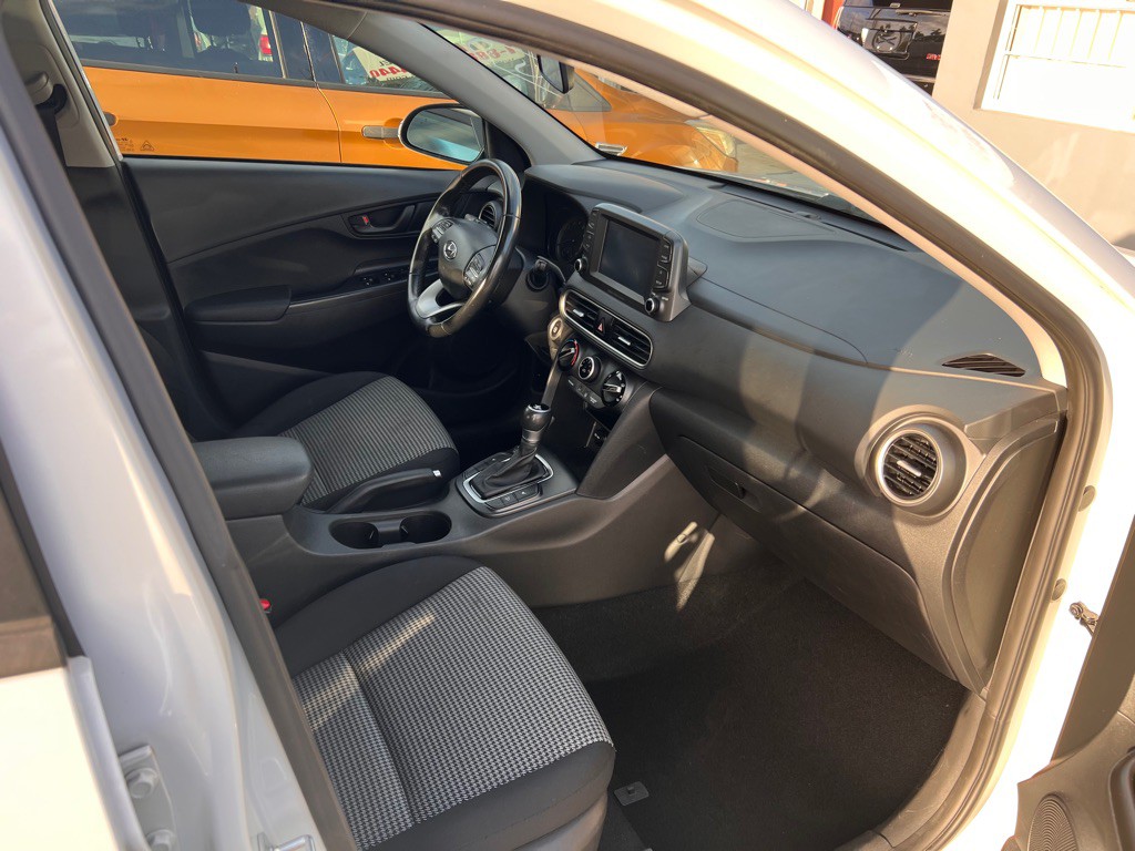 2018 Hyundai Kona Image 4
