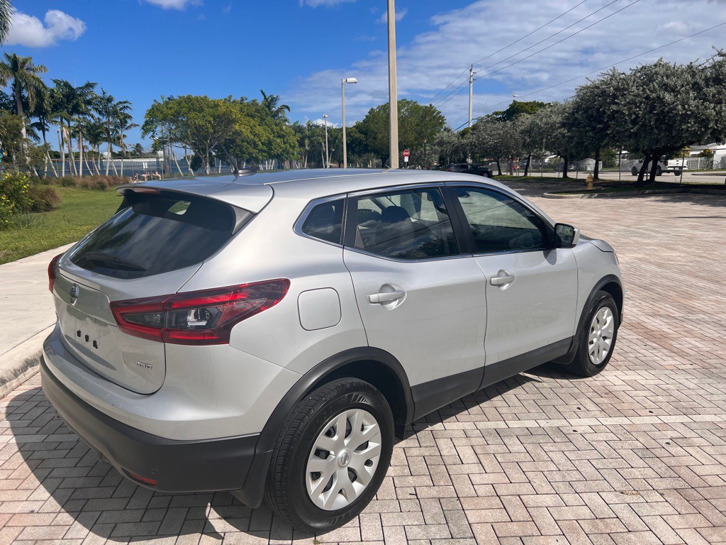 2020 Nissan Rogue Image 7