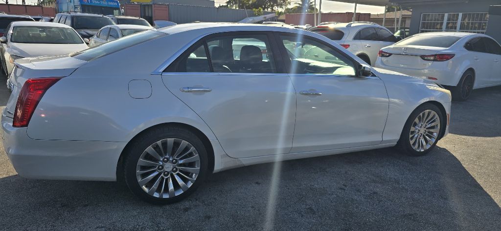 2015 Cadillac CTS Image 11