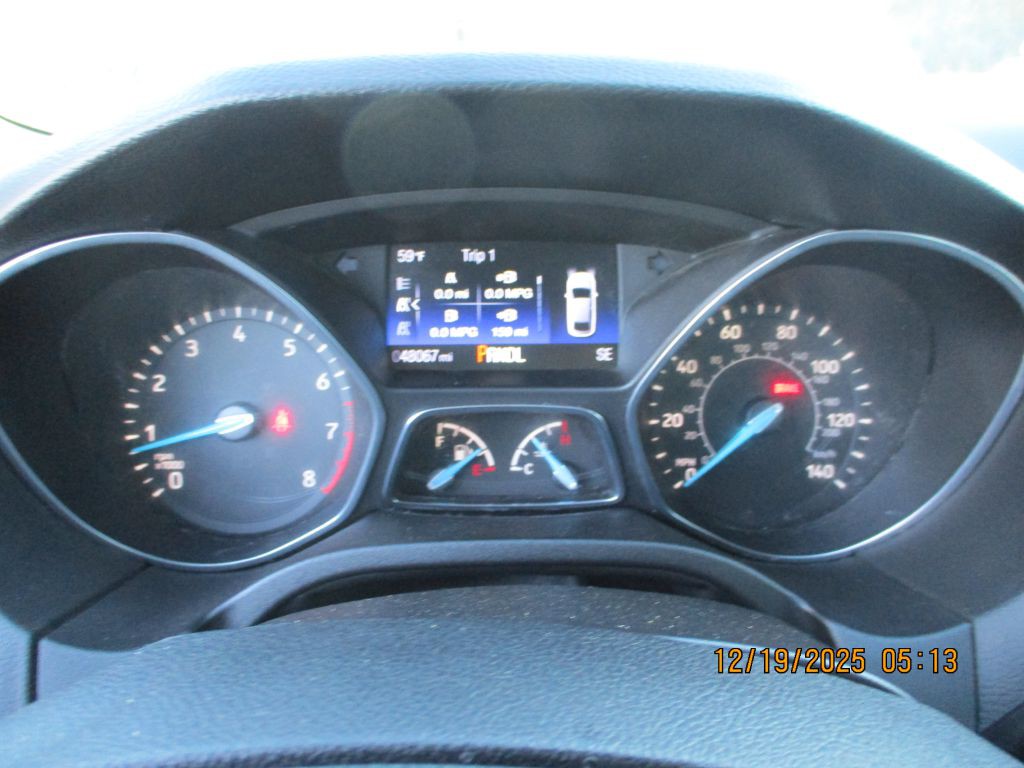 2017 Ford Focus Image 12