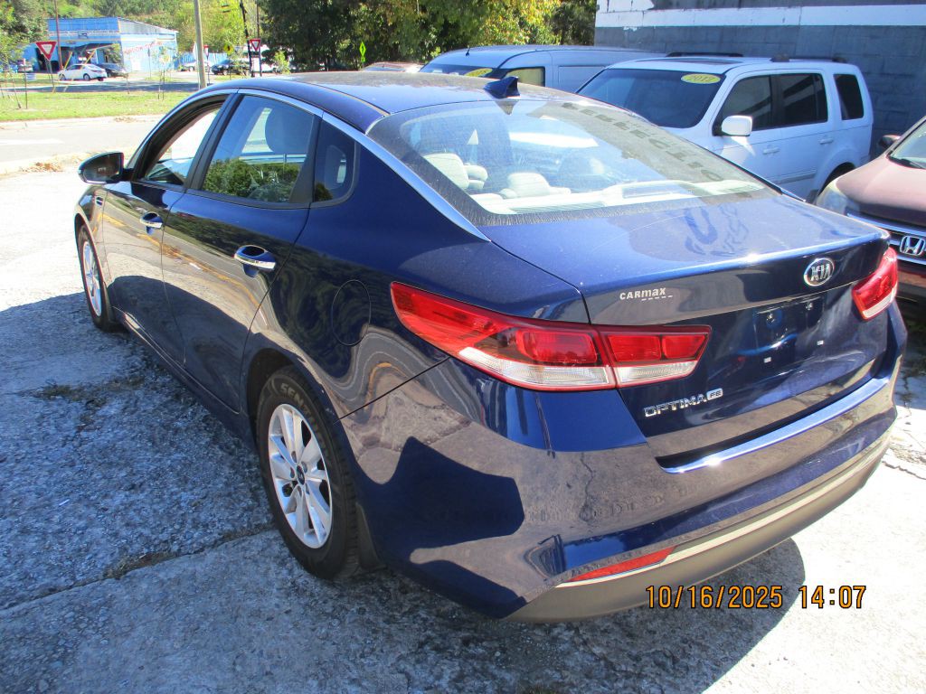 2017 Kia Optima Image 6