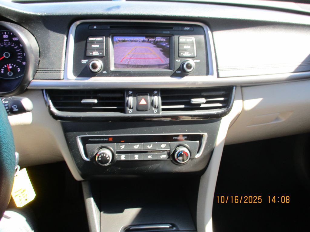 2017 Kia Optima Image 13