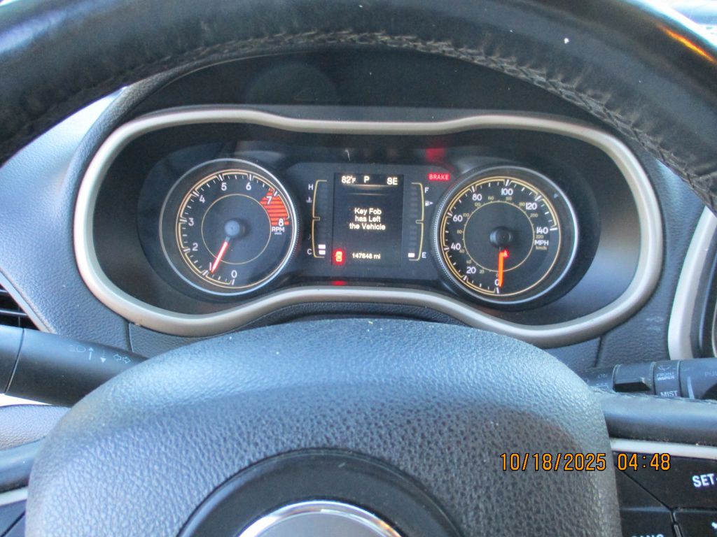 2017 Jeep Cherokee Image 17