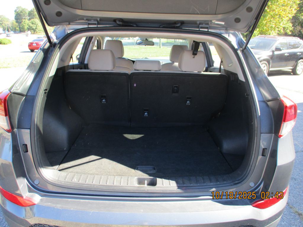 2017 Hyundai Tucson Image 7