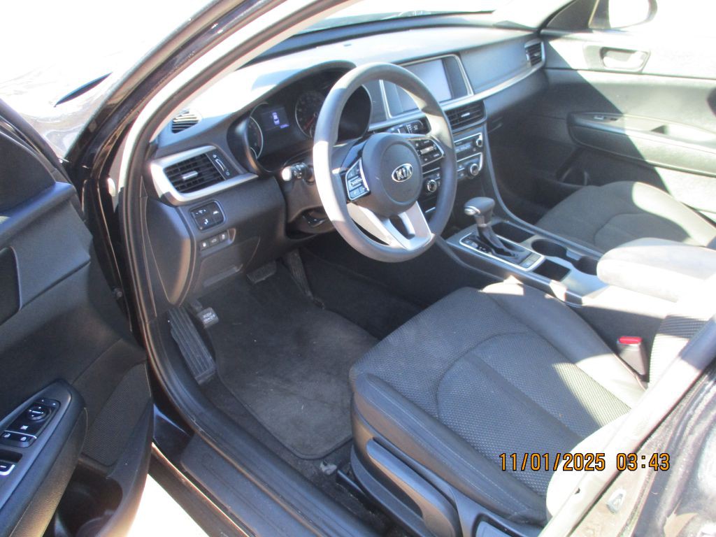 2019 Kia Optima Image 8