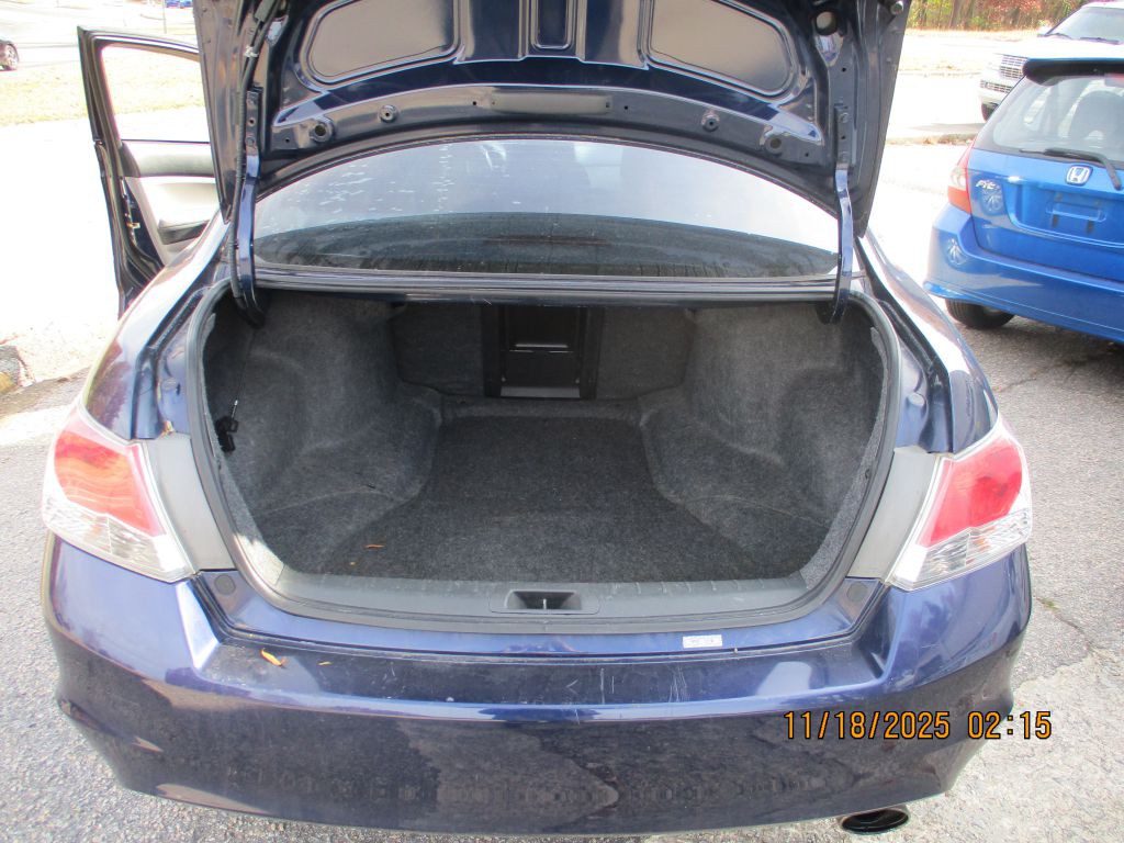 2012 Honda Accord Image 12