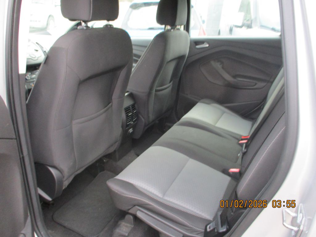 2017 Ford Escape Image 10