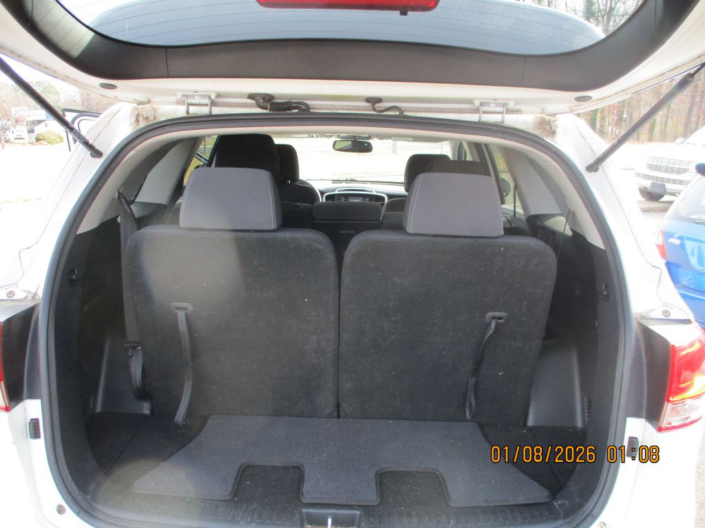 2017 Kia Sorento Image 11