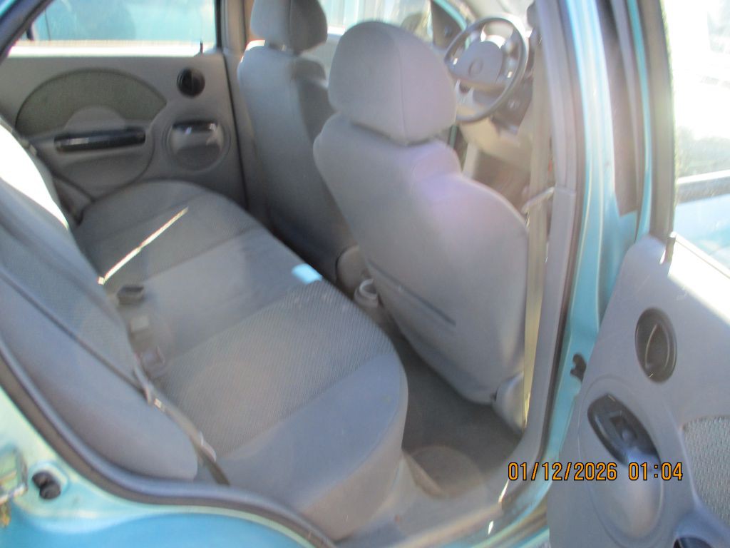 2005 Chevrolet Aveo Image 8