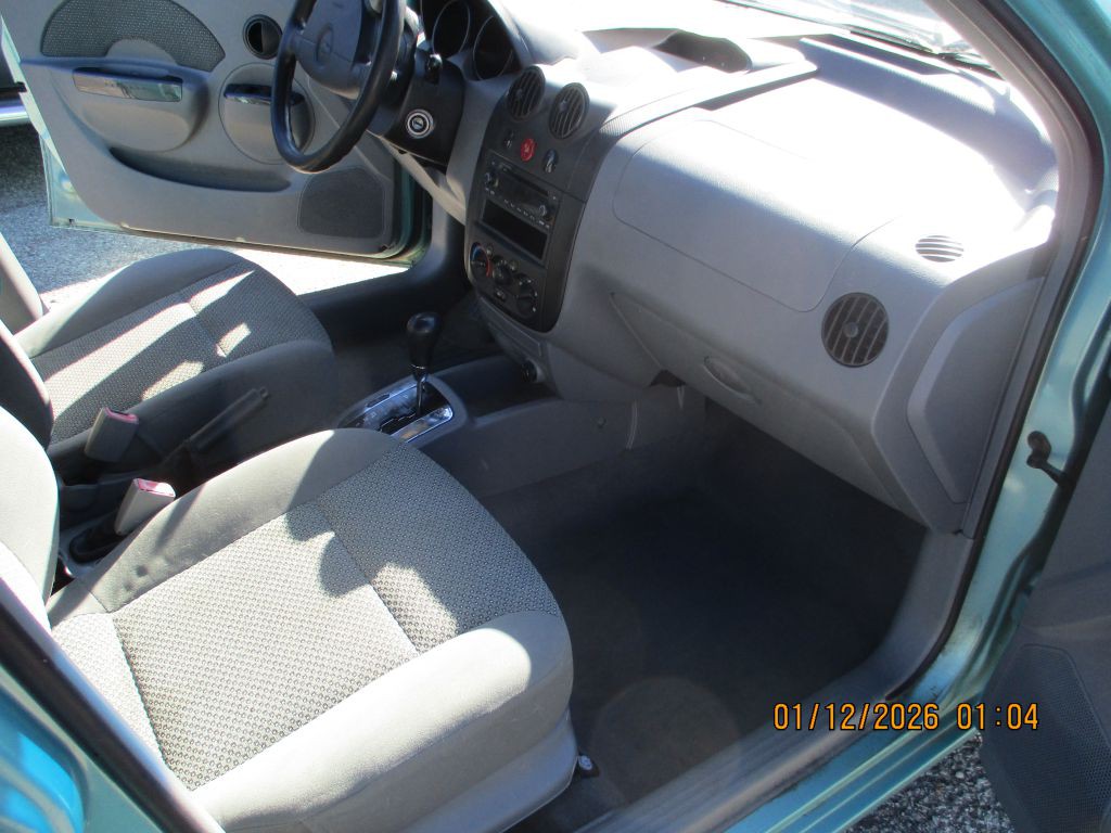 2005 Chevrolet Aveo Image 9