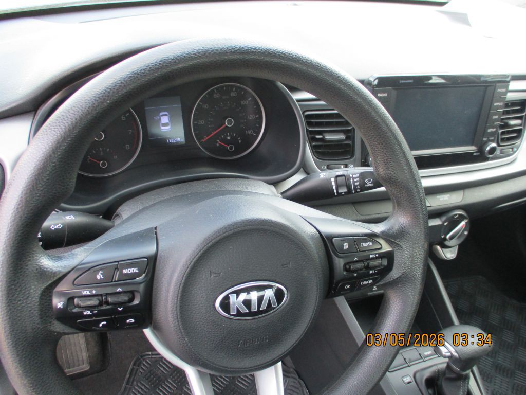 2019 Kia Rio Image 10