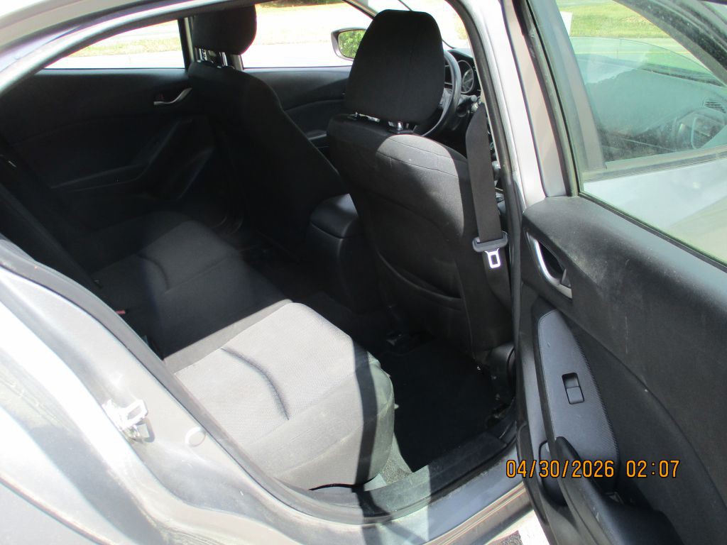 2015 Mazda Mazda3 Image 7