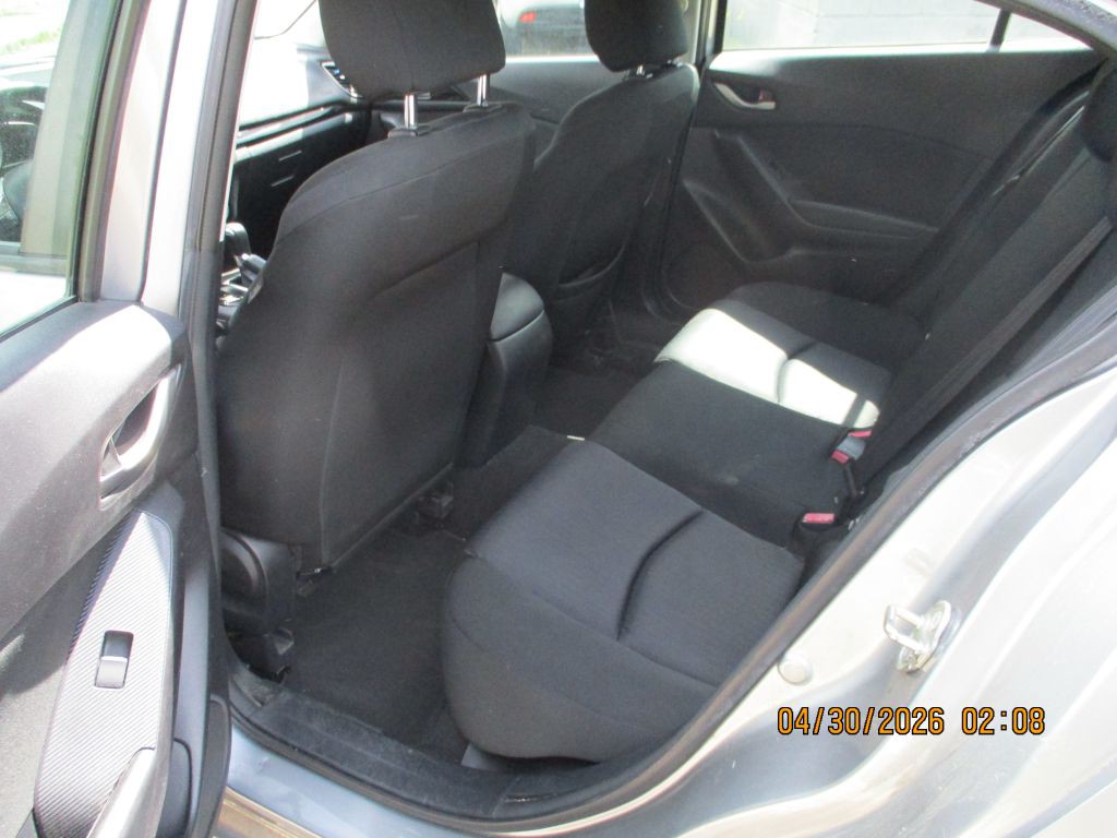 2015 Mazda Mazda3 Image 8