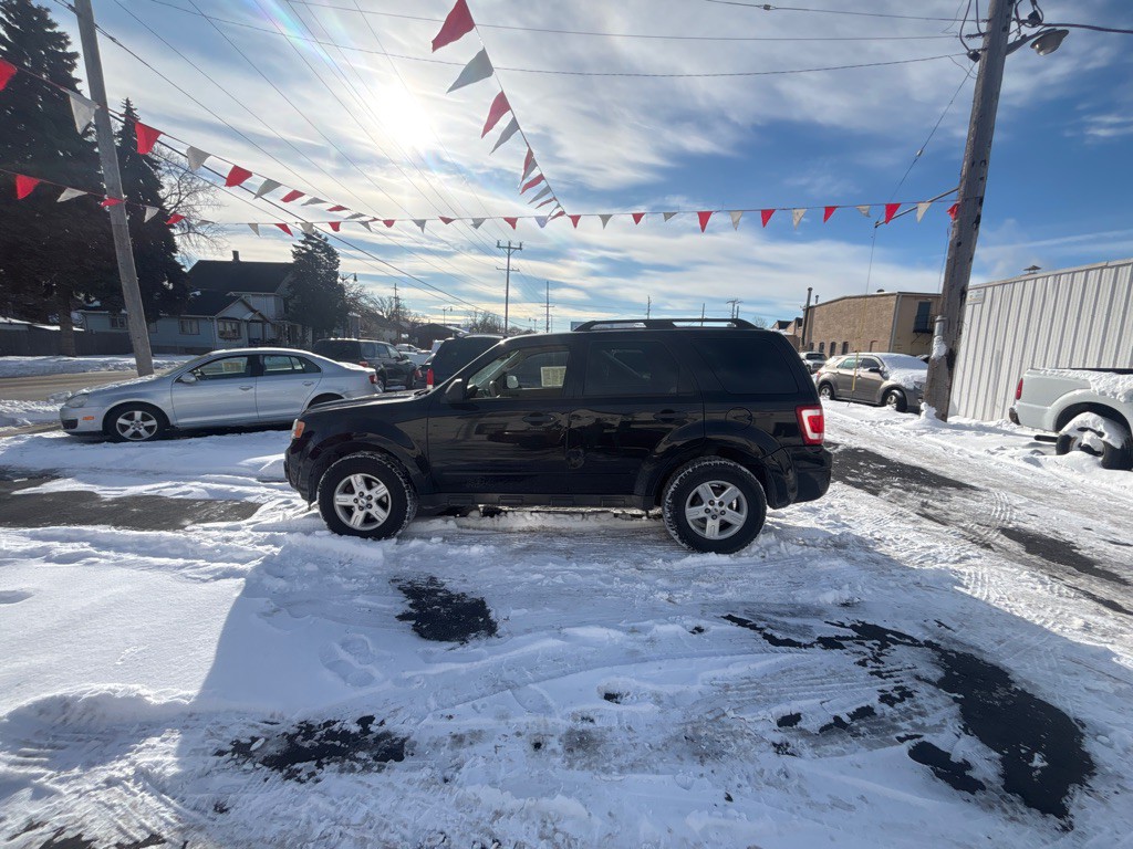 2010 Ford Escape Image 3