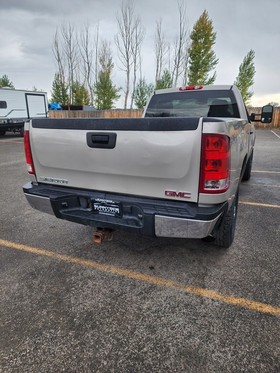 2009 GMC Sierra 2500 Image 4