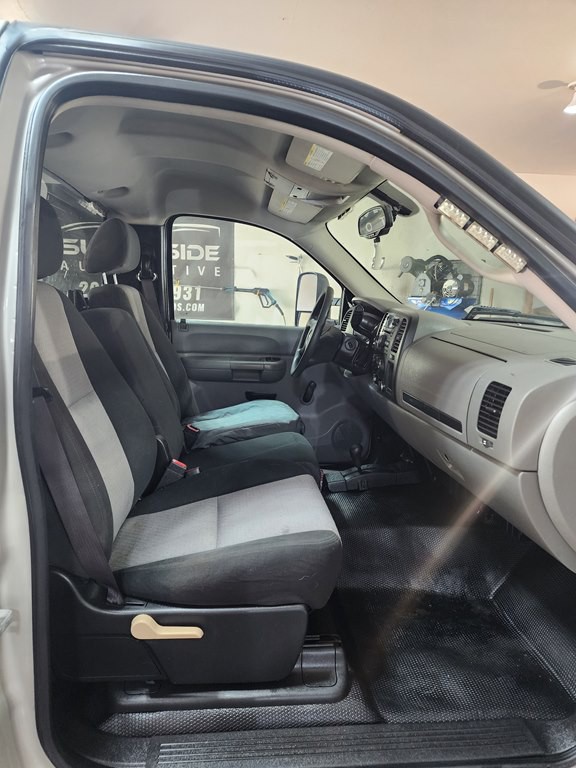 2009 GMC Sierra 2500 Image 6