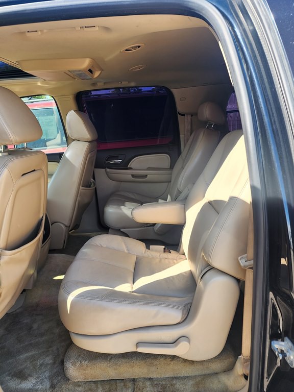 2007 GMC Yukon Image 7
