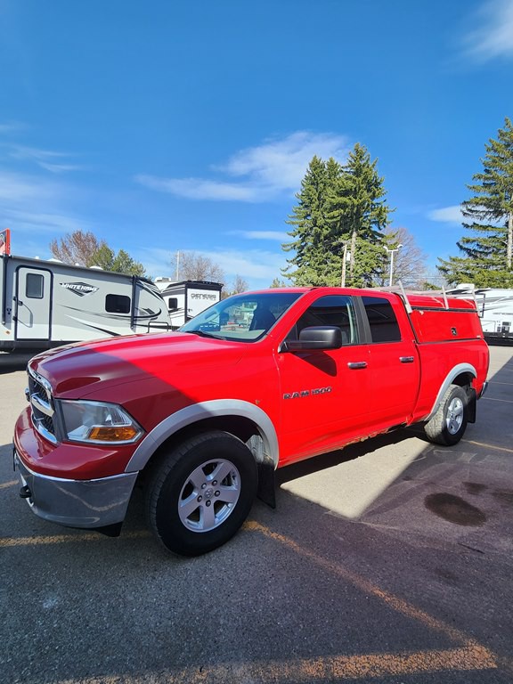 2011 Dodge Ram 1500 Image 3
