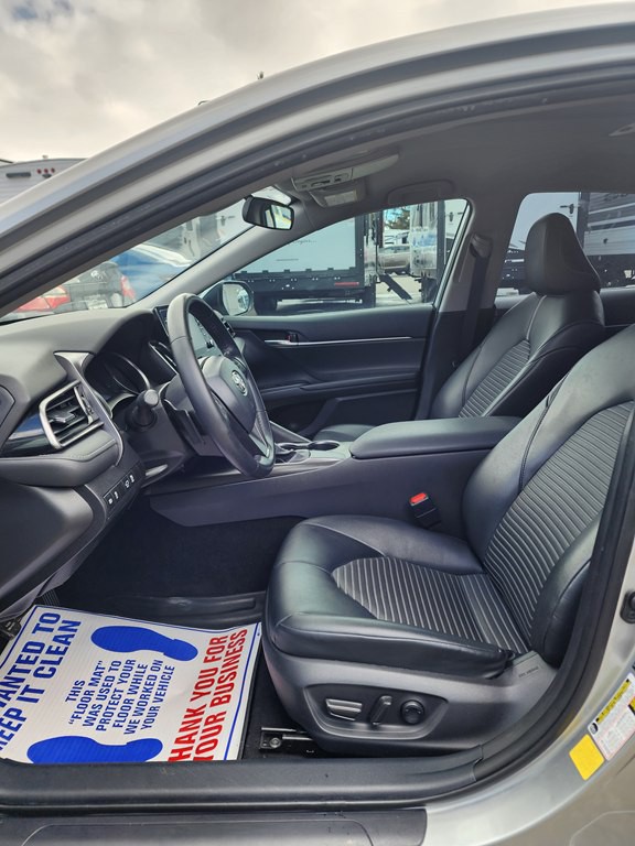 2021 Toyota Camry Image 5