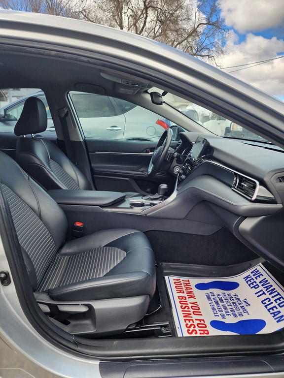 2021 Toyota Camry Image 6