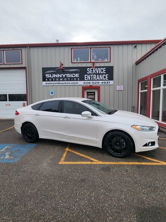 2013 Ford Fusion Image 2