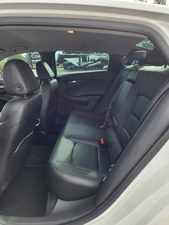 2016 Chevrolet Malibu Image 7