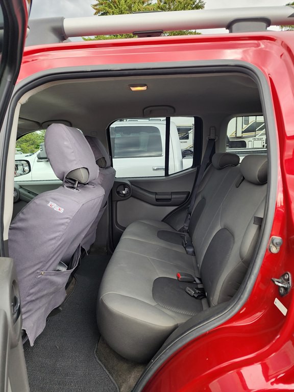 2011 Nissan Xterra Image 6