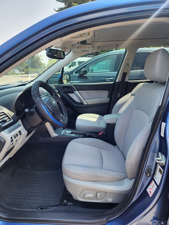 2016 Subaru Forester Image 5