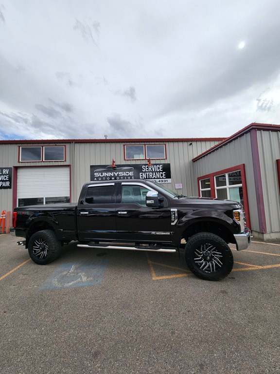2018 Ford F-350 Image 2