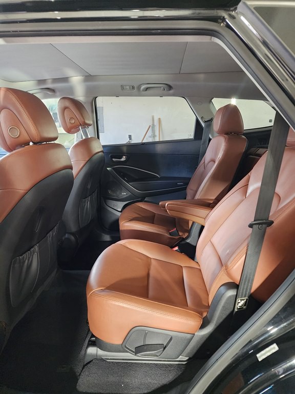 2015 Hyundai Santa Fe Image 7
